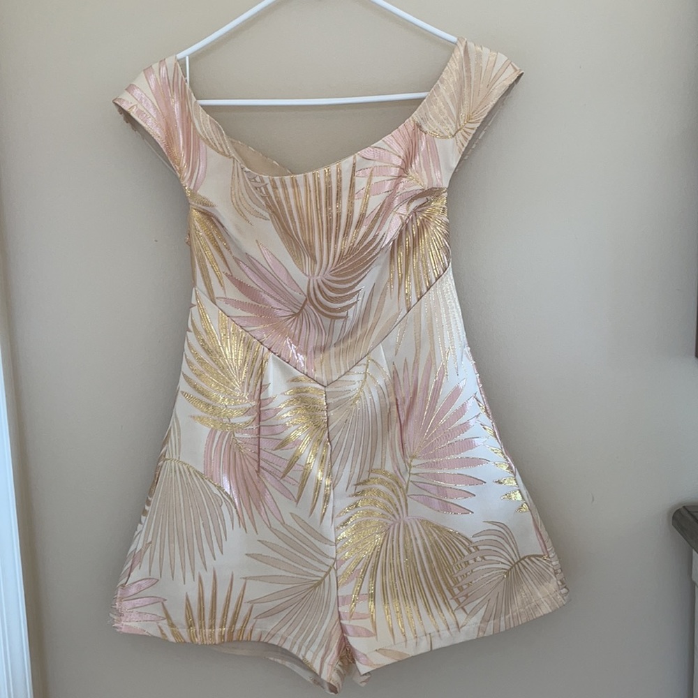 Metallic Romper - Picture 2 of 9